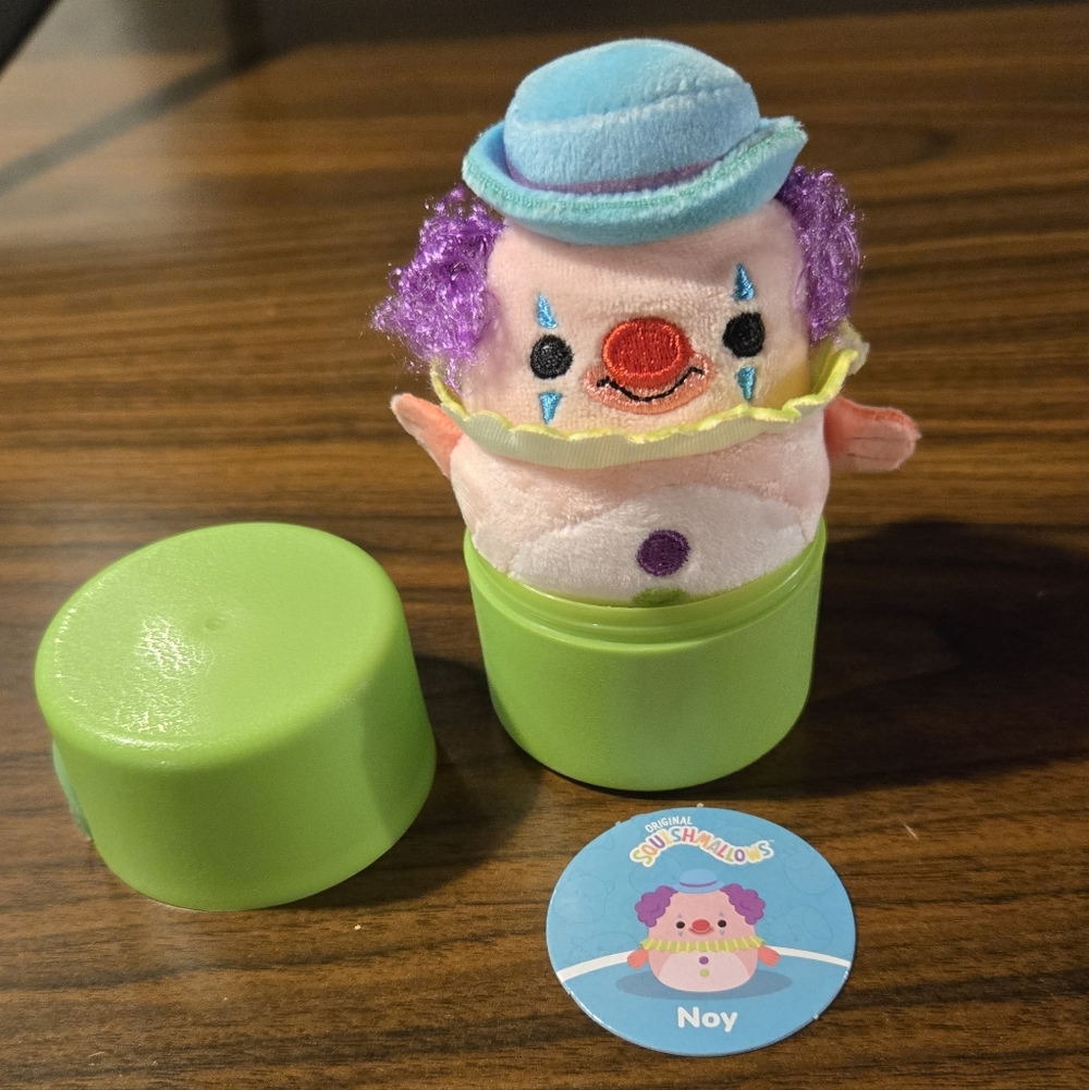 Squishmallows Micromallows Noy the Clown Blobfish Plush - Picture 4 of 8